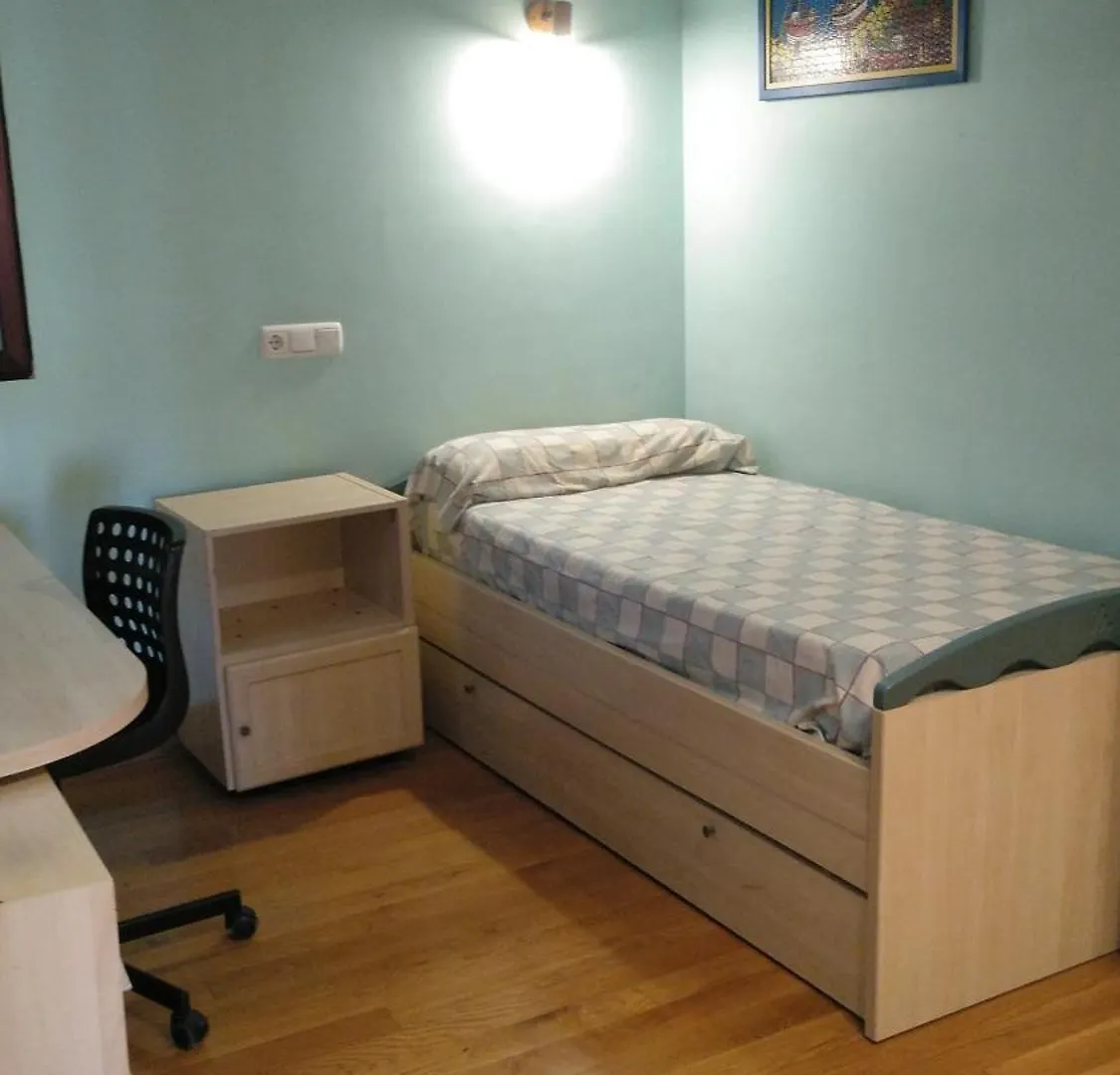 Apartmán Piso Junto A Playa De La Zurriola San Sebastián 0*,  Španělsko